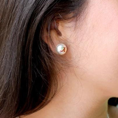 Alabama Pearl Stud Earrings